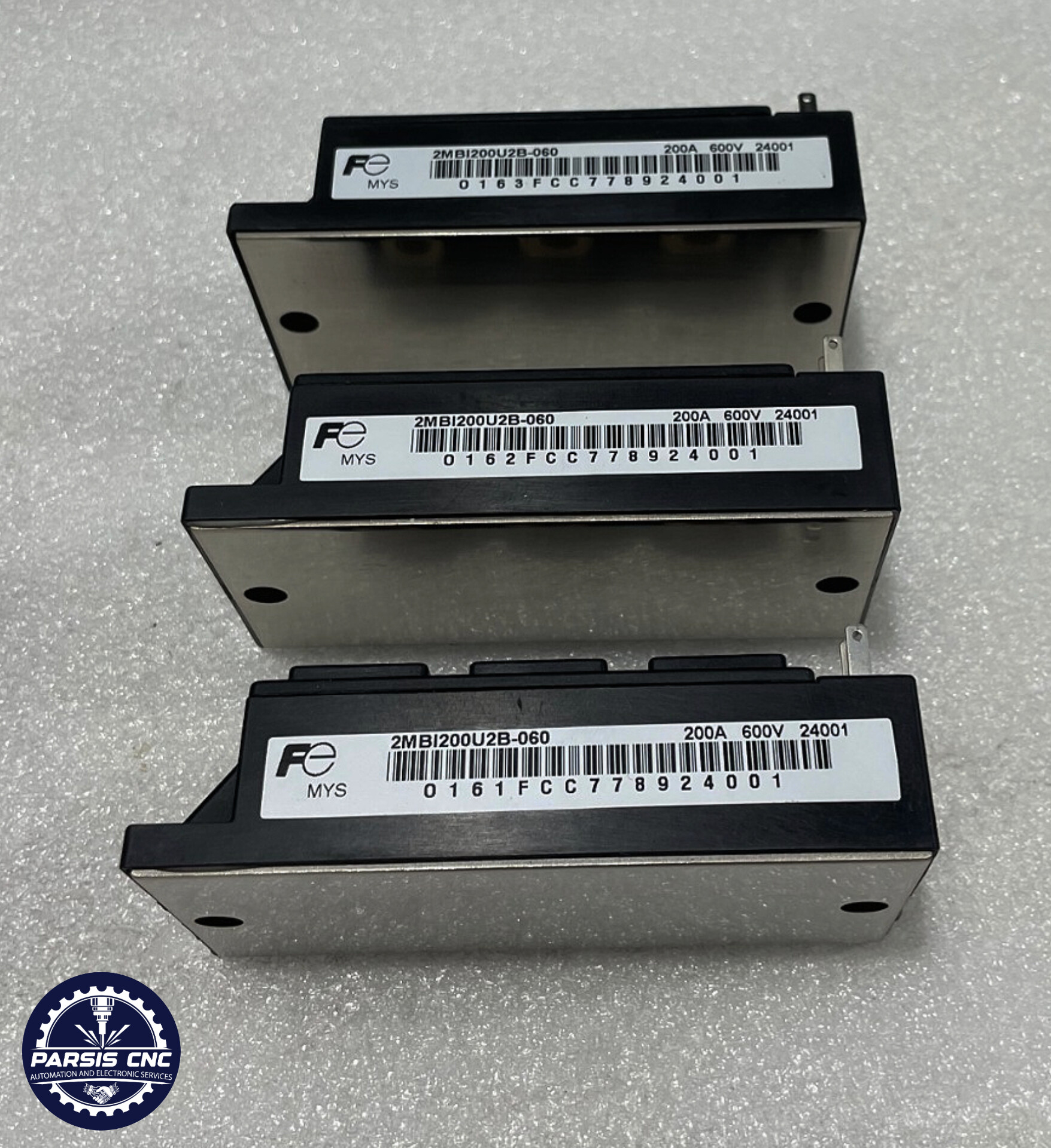 نمای نزدیک ماژول IGBT 2MBI200U2B-060 FUJI Electric با طراحی مقاوم و عملکرد حرارتی پایدار